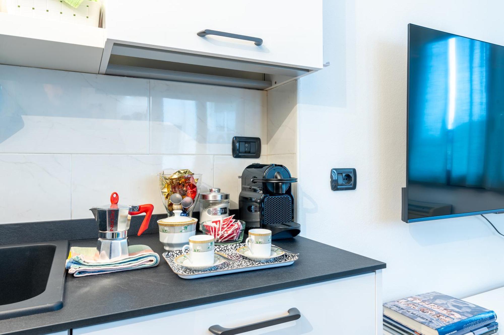 Parma Centro-Stazione Express Apartment Екстер'єр фото